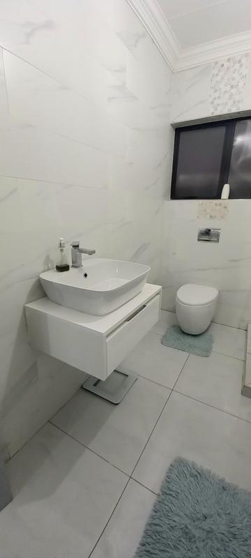 4 Bedroom Property for Sale in Roodepan Northern Cape